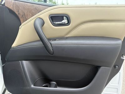2023 INFINITI QX80 — photo 42 view