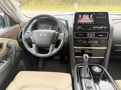 2023 INFINITI QX80 — side profile view