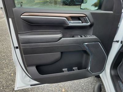 2024 Chevrolet Silverado 1500 - Photo 8