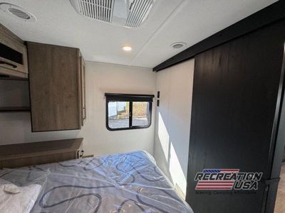 2026 Palomino SolAire - Photo 18