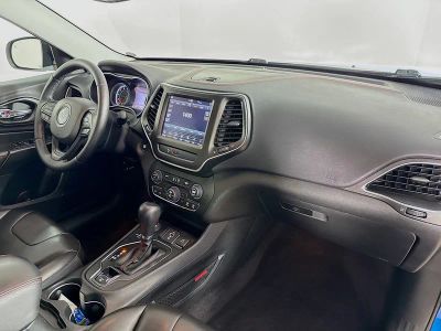 2019 Jeep Cherokee — photo 34 view