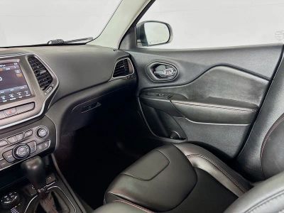 2019 Jeep Cherokee — photo 26 view