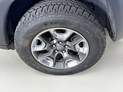 2019 Jeep Cherokee — photo 35 view