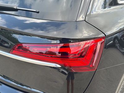 2022 Audi SQ5 — photo 25 view