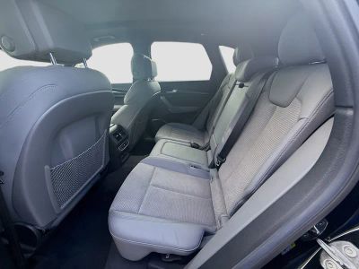 2022 Audi SQ5 — photo 21 view