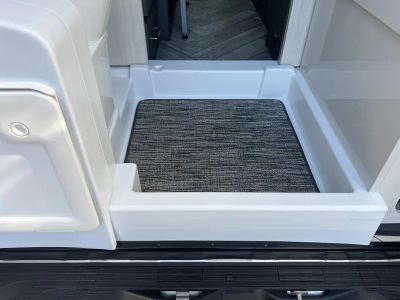 2024 Thor Motor Coach SANCTUARY - Photo 12