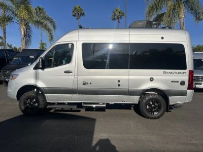 2024 Thor Motor Coach SANCTUARY - Photo 15