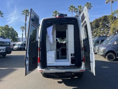 2024 Thor Motor Coach SANCTUARY - Photo 2