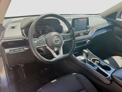 2023 Nissan Altima — photo 7 view