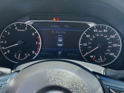 2023 Nissan Altima — photo 9 view