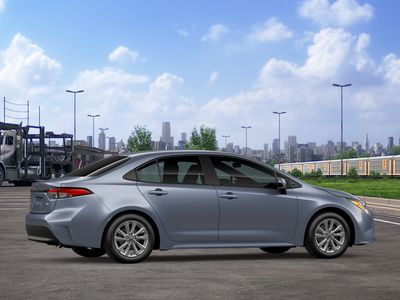 2026 Toyota Corolla - Photo 13