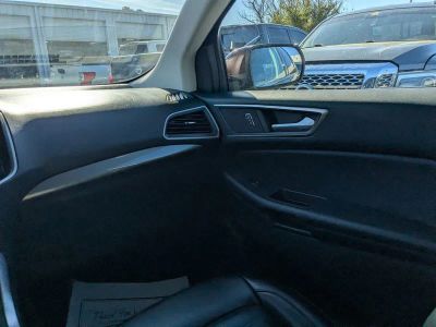 2023 Ford Edge — photo 16 view