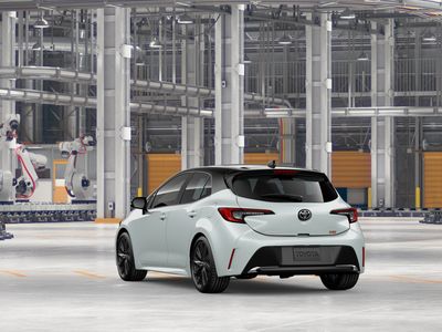 2026 Toyota Corolla Hatchback - Photo 9