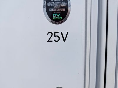 2025 Thor Motor Coach Four Winds — photo 26 view