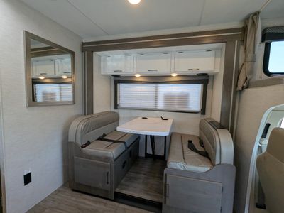2025 Thor Motor Coach Four Winds — photo 24 view
