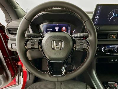 2026 Honda Pilot — photo 9 view