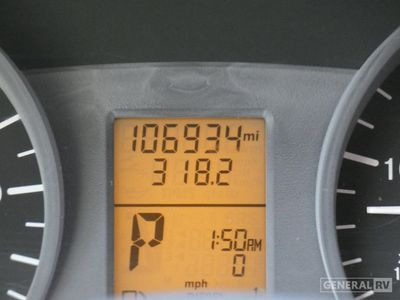 2008 Winnebago Navion - Photo 11
