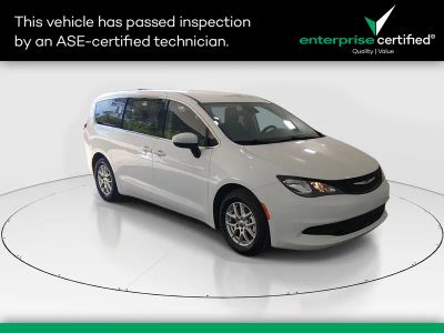 2023 Chrysler Voyager - Photo 1