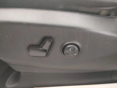 2023 Chrysler Voyager - Photo 19
