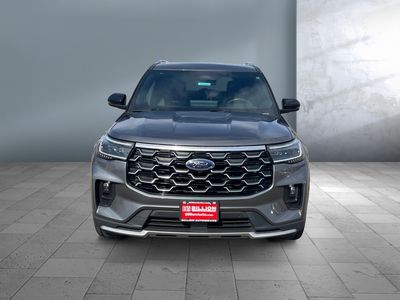 2025 Ford Explorer - Photo 2