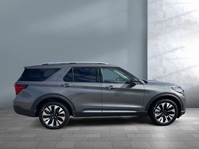 2025 Ford Explorer - Photo 7