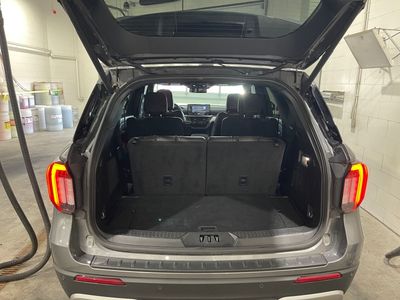 2025 Ford Explorer - Photo 17