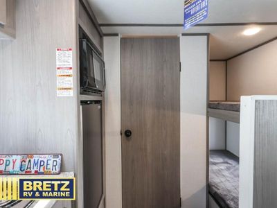 2024 Keystone RV Coleman - Photo 10