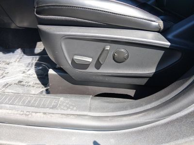 2025 Ford Escape — photo 12 view