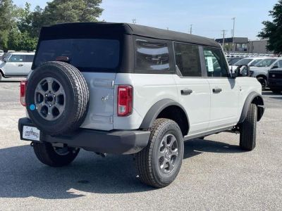 2026 Ford Bronco - Photo 3