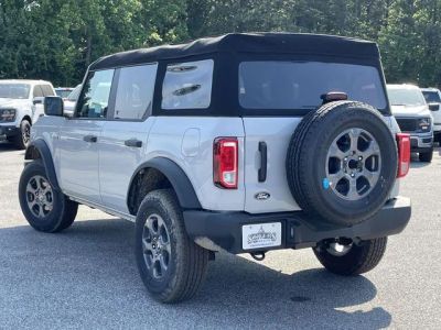 2026 Ford Bronco - Photo 4