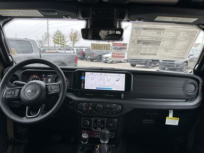 2026 Jeep Wrangler - Photo 12