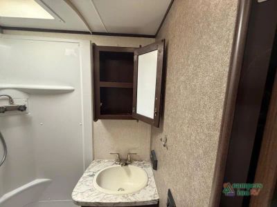 2019 Jayco Jay Feather — photo 37 view