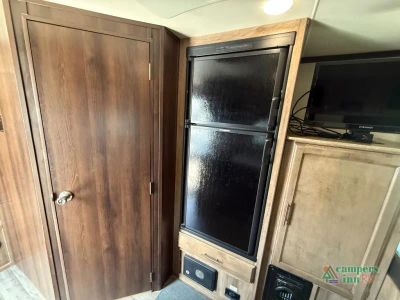 2019 Jayco Jay Feather — photo 9 view