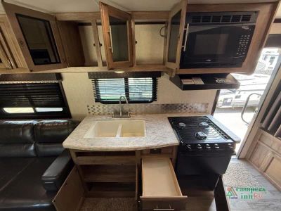 2019 Jayco Jay Feather — photo 12 view