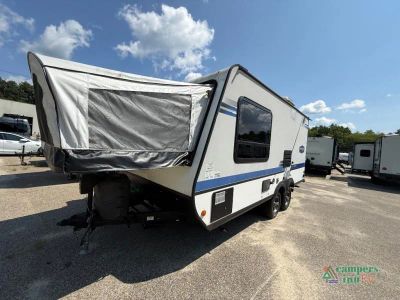 2019 Jayco Jay Feather — interior view
