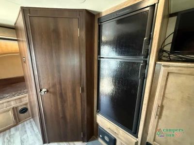 2019 Jayco Jay Feather — photo 28 view