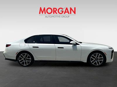 2023 BMW 7 Series — photo 8 view
