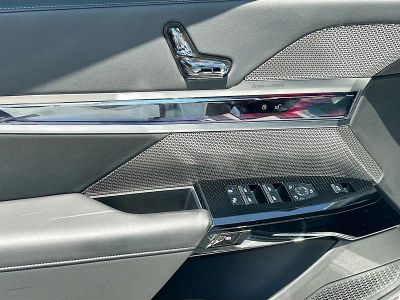 2023 BMW 7 Series — photo 16 view