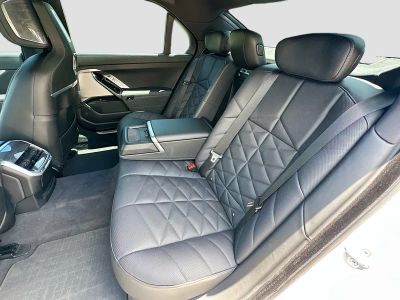 2023 BMW 7 Series — photo 22 view