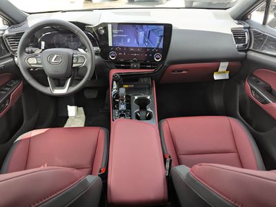 2026 Lexus NX — photo 13 view
