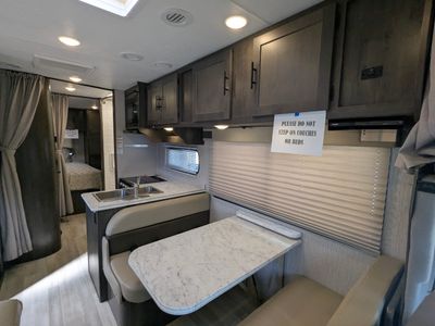 2023 Coachmen Leprechaun - Photo 3
