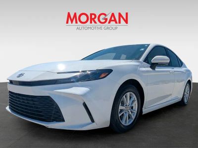 2025 Toyota Camry — photo 10 view