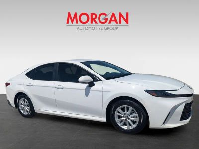 2025 Toyota Camry — side profile view
