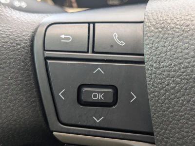 2025 Toyota Camry — photo 30 view