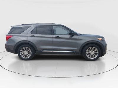 2023 Ford Explorer - Photo 8