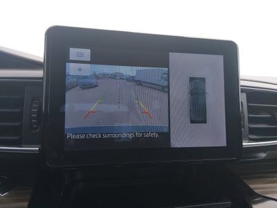 2023 Ford Explorer - Photo 16