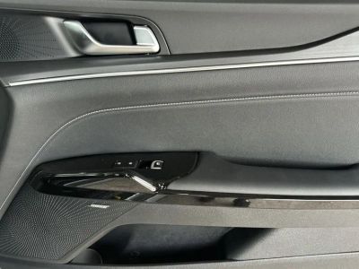 2026 Kia K5 — photo 32 view
