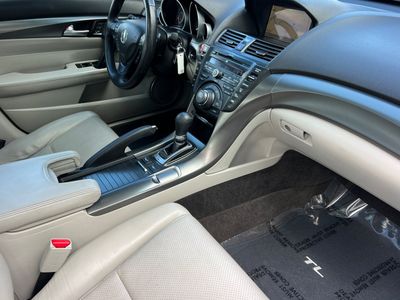 2013 Acura TL - Photo 16