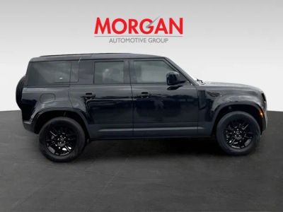2022 Land Rover Defender — side profile view