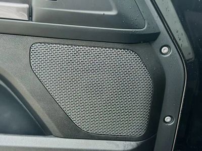 2022 Land Rover Defender — photo 22 view